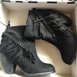 Not Rated Nova Muna Black ankle boots